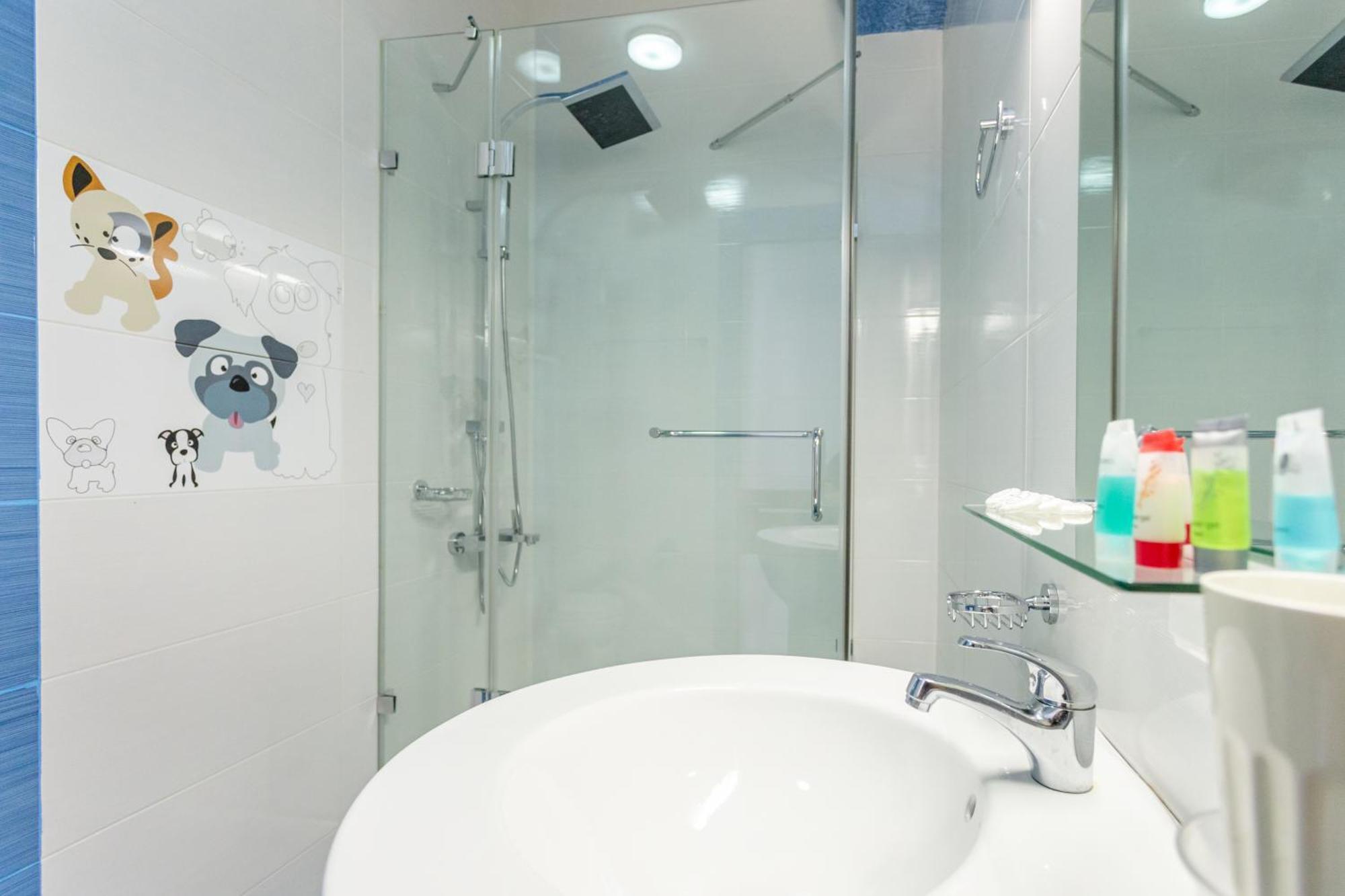 Serviced Apartment On Rustaveli Avenue 9 Tbilisi Luaran gambar