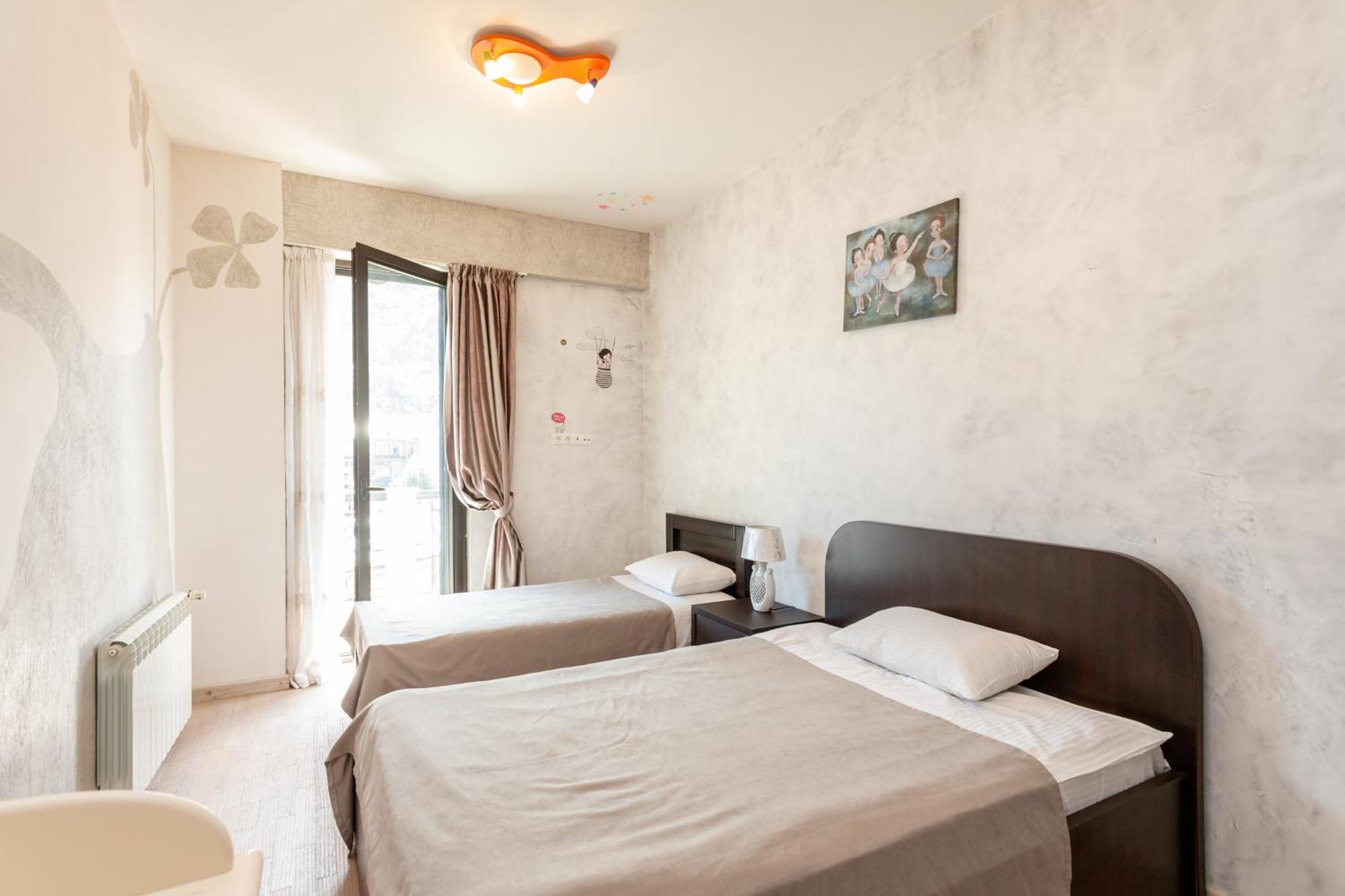 Serviced Apartment On Rustaveli Avenue 9 Tbilisi Luaran gambar