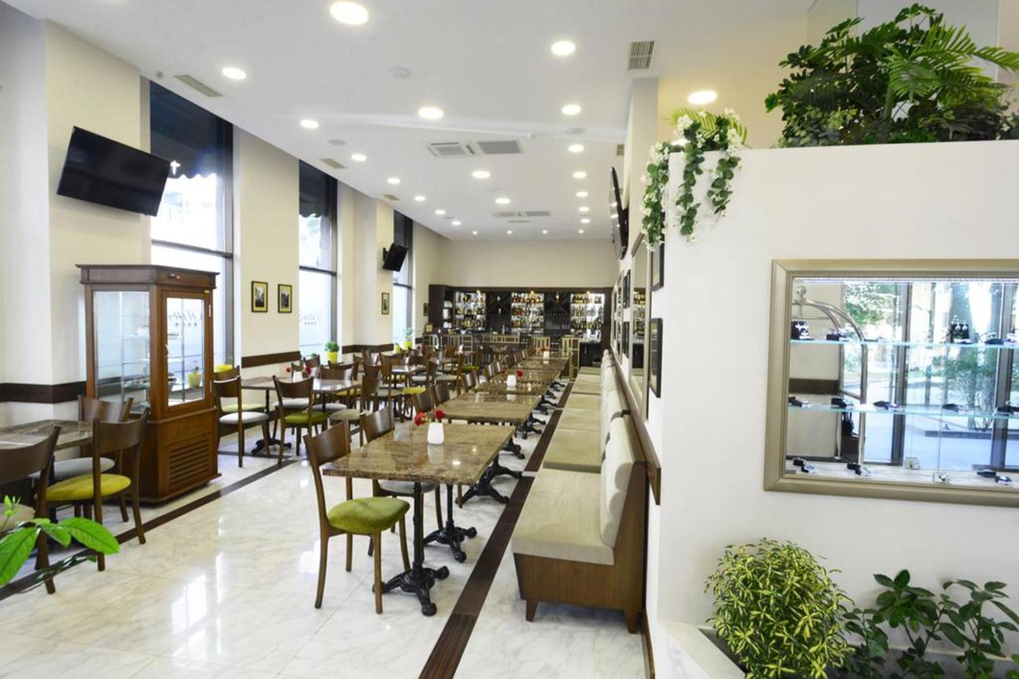 Serviced Apartment On Rustaveli Avenue 9 Tbilisi Luaran gambar